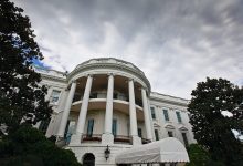 白宫公布临时进口关税生效时间与豁免范围_商业头条网