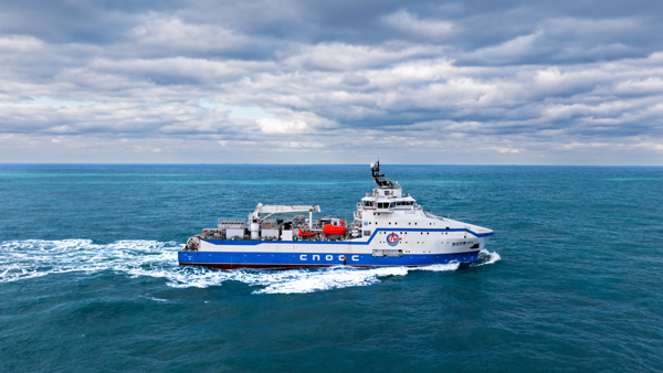 助力海上油气开发 我国首艘集成式大型压裂船交付插图1