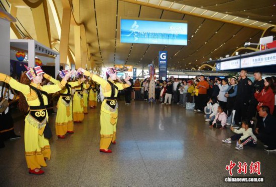 云南“阿诗玛”邀游客到世界自然遗产地石林过大年插图 云南“阿诗玛”邀游客到世界自然遗产地石林过大年插图