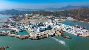 长三角首台“华龙一号”核电机组首次并网发电缩略图