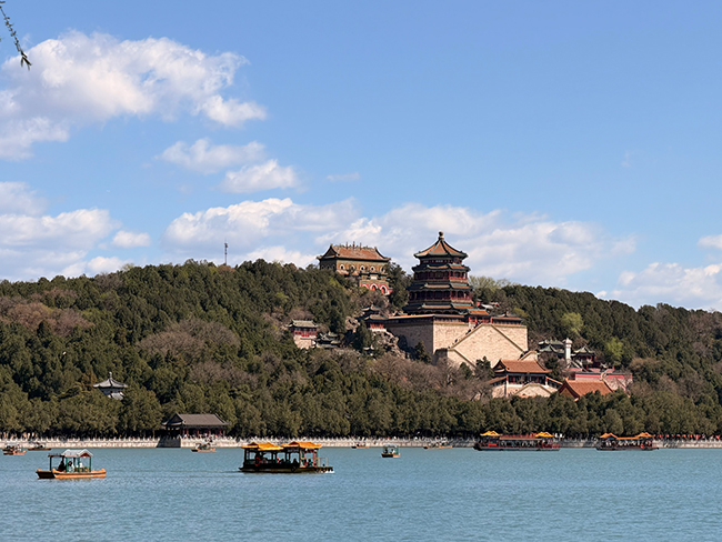 清明出游“含娃量”激增 体验式消费持续火热插图 清明出游“含娃量”激增 体验式消费持续火热插图