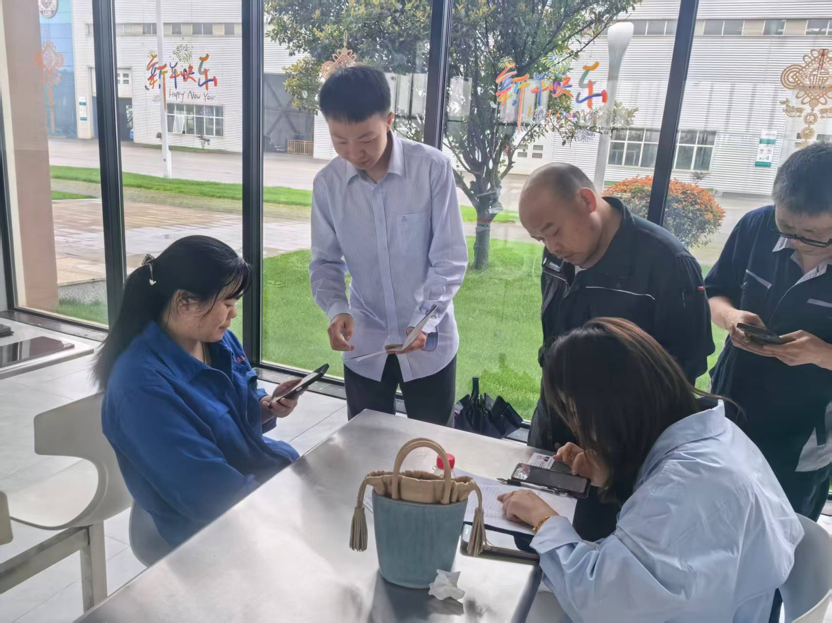 广发银行邵阳分行进企业 筑牢职工存款保险防线插图1 广发银行邵阳分行进企业 筑牢职工存款保险防线插图1
