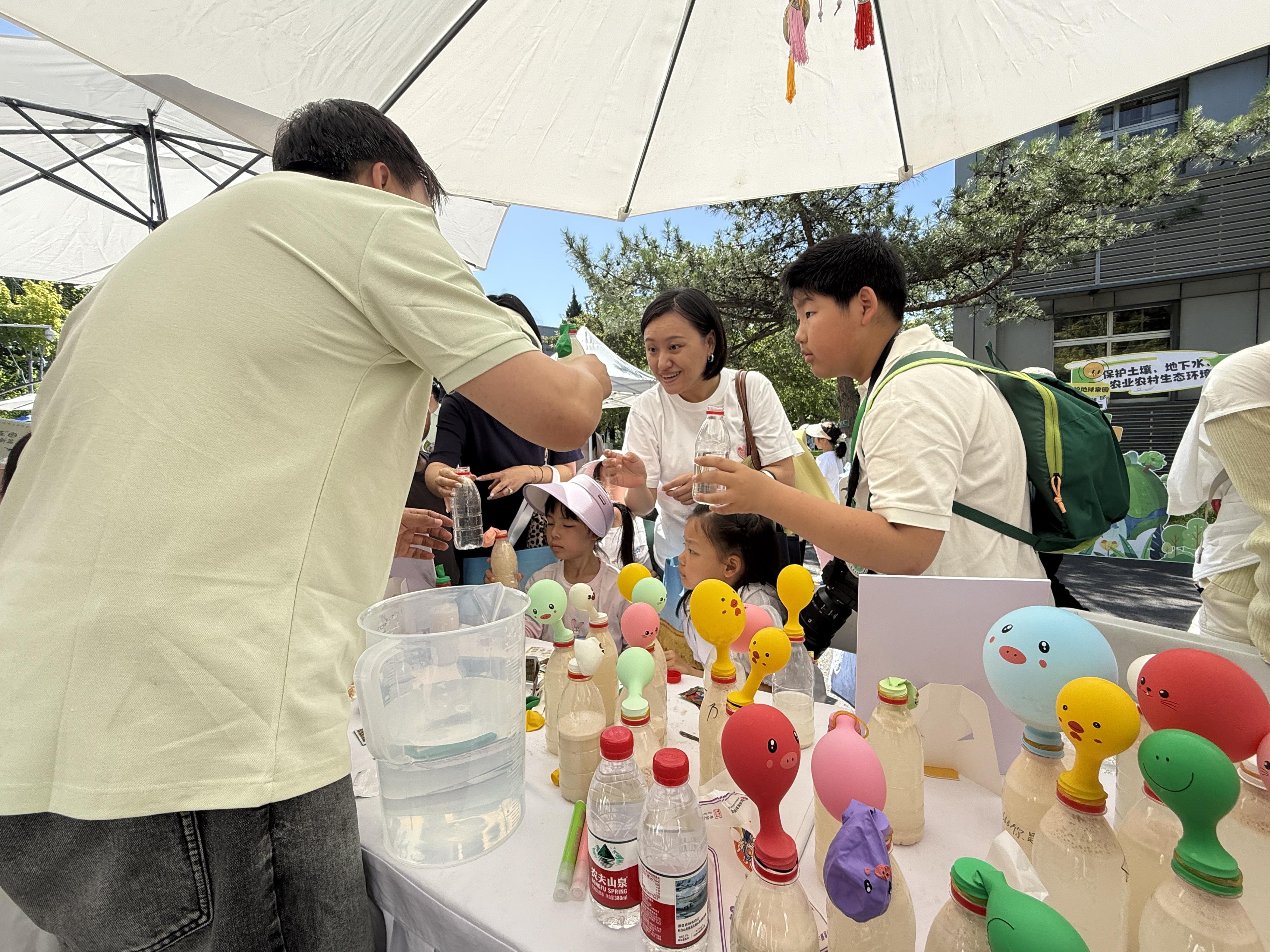 让科技“活”起来 生态环境科技活动周主场开放活动举行插图1 让科技“活”起来 生态环境科技活动周主场开放活动举行插图1